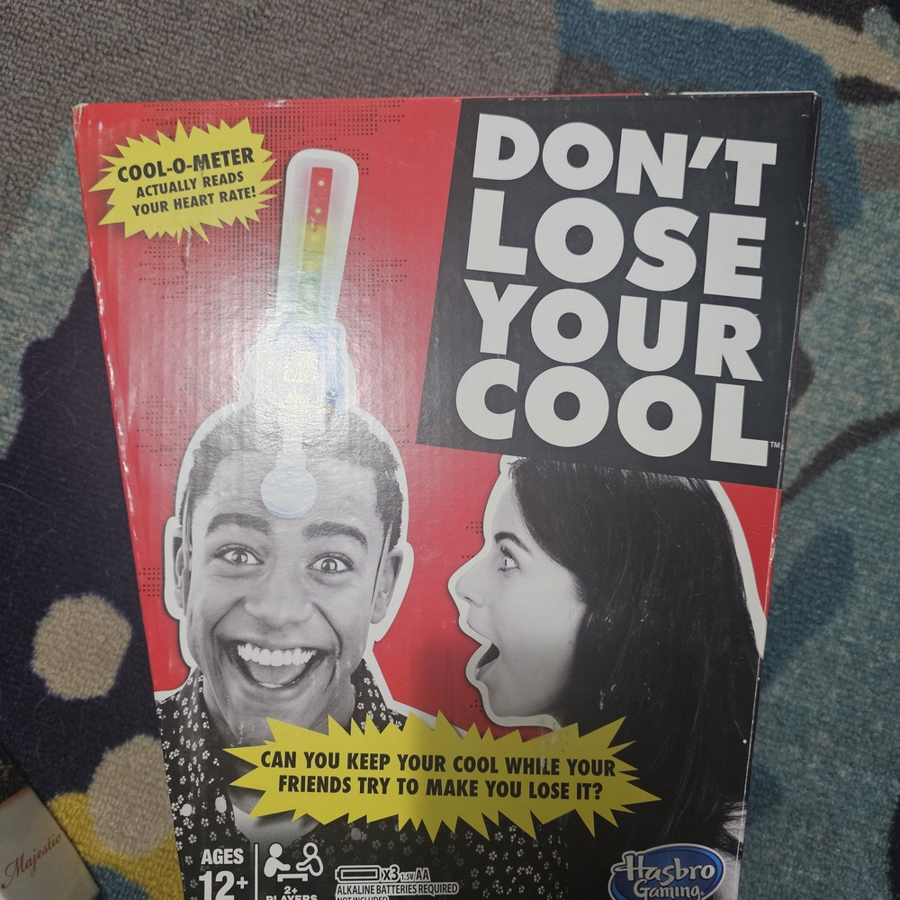 Hasbro Don't Lose Your Cool Game - Red and Black